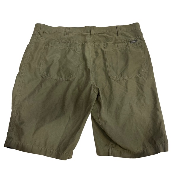 Eddie Bauer Shorts 42 Mens Olive Green Casual Outdoor Pockets Hiking‎ - Picture 4 of 7